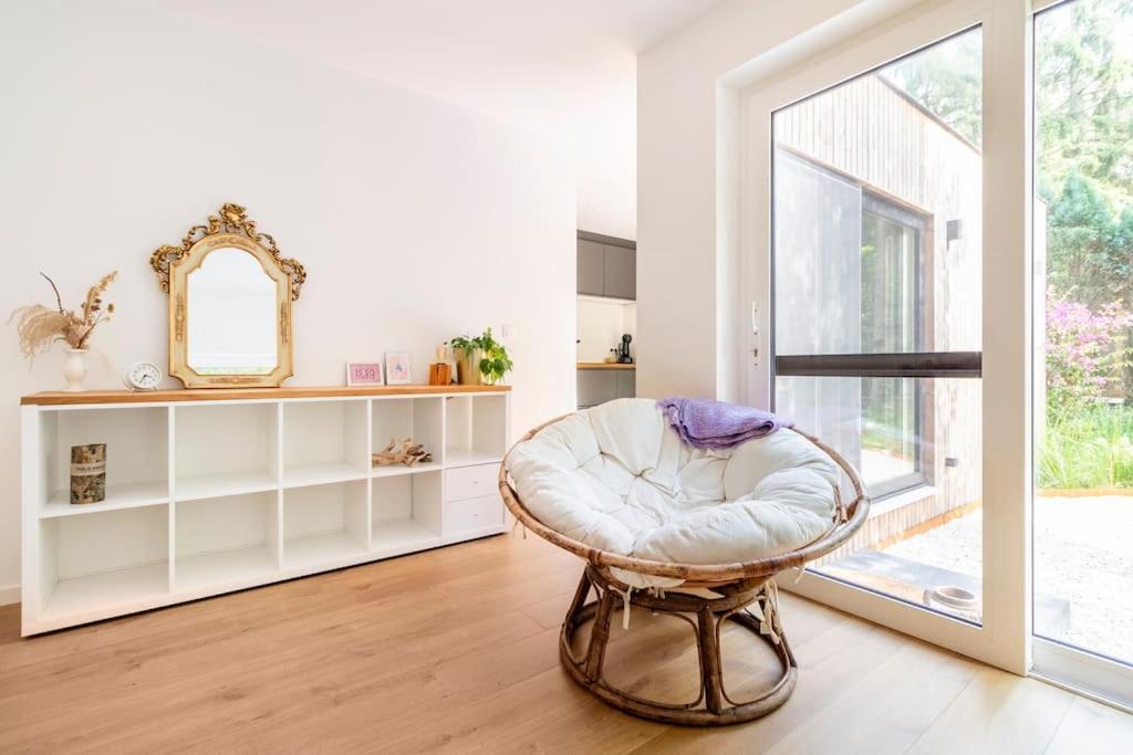 Stekene Luxe-Avontuur In Een Romantische Cabin In Het Bos מראה חיצוני תמונה