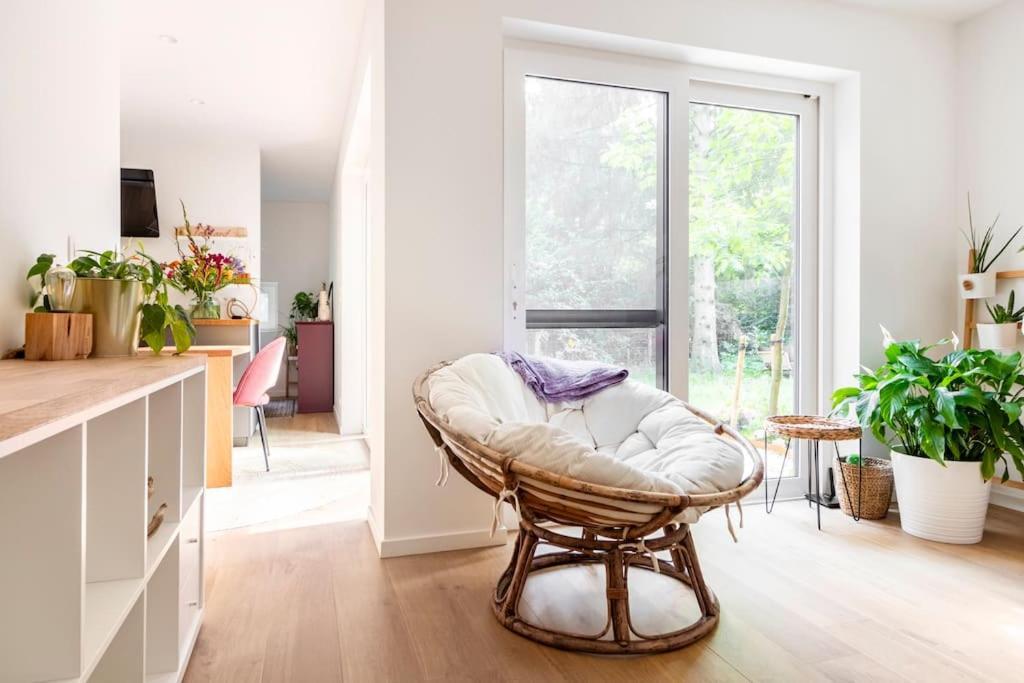 Stekene Luxe-Avontuur In Een Romantische Cabin In Het Bos מראה חיצוני תמונה